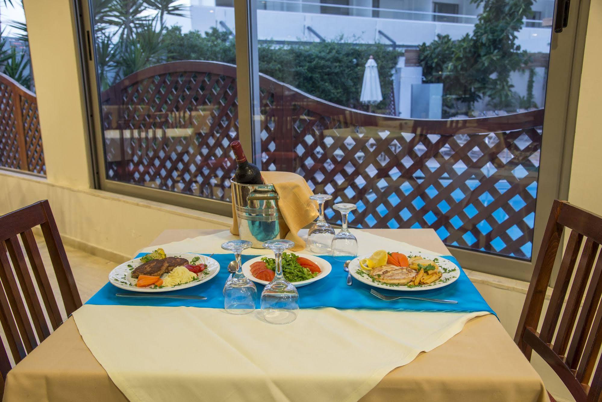 Manousos City Hotel Rhodes City Exterior foto